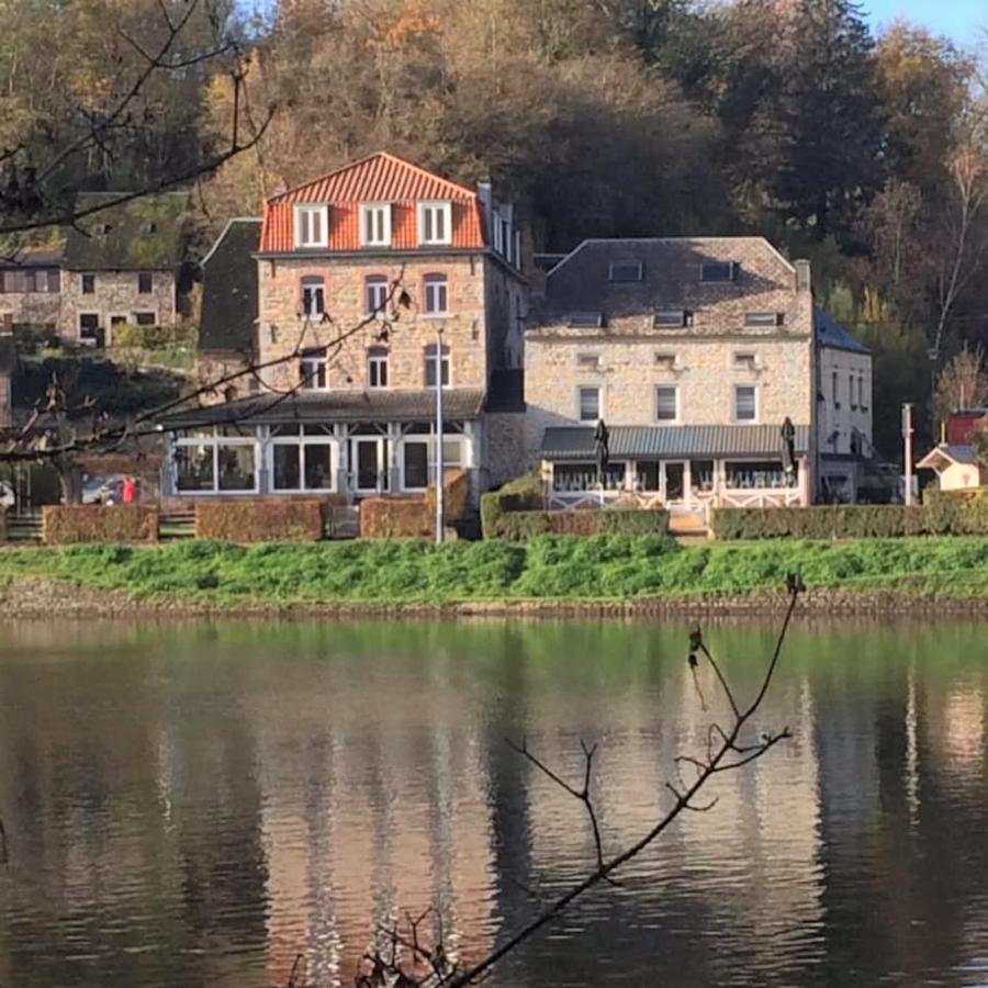 Apartamento Logis Le P'Tit Rouillon Au Rythme De La Meuse Annevoie-Rouillon Exterior foto
