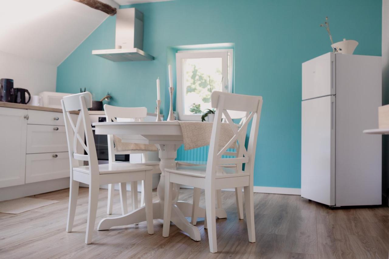 Apartamento Logis Le P'Tit Rouillon Au Rythme De La Meuse Annevoie-Rouillon Exterior foto